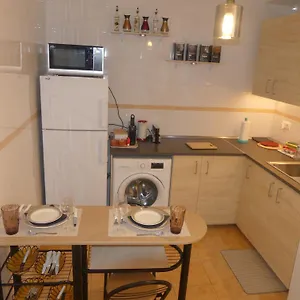  Apartamento Alquiler Casa Semi Centro Obra Nueva Patio Barata